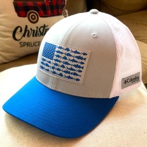 Columbia PFG Mesh Snap Back™ Fish Flag Ballcap